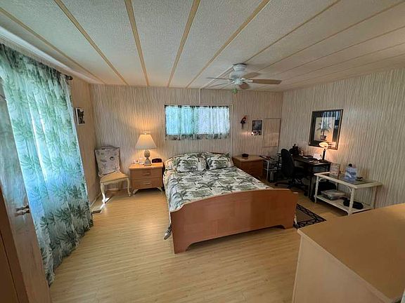 4th image of 8587 Duke Ct W #295