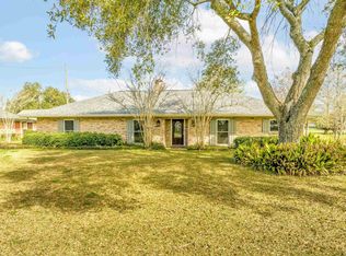 950 Bayou Rd, Thibodaux, LA 70301