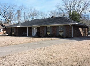 8824 Meandering Way, Fort Smith, AR 72903