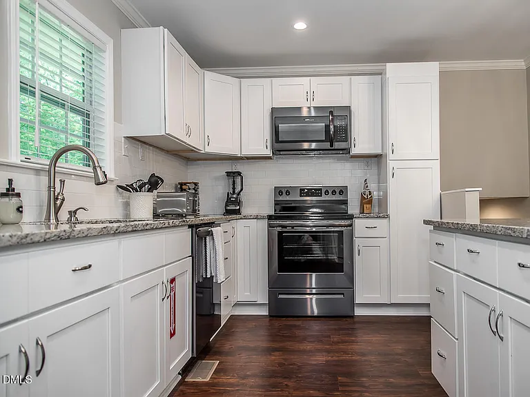 3009 Omah St — Photo 15