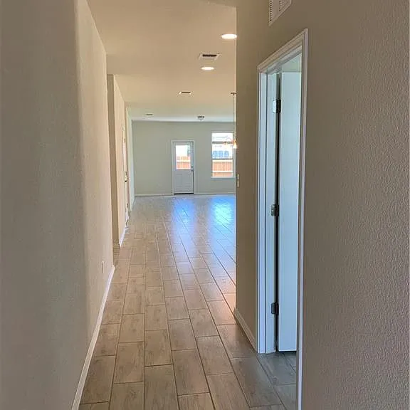 1229 Cliffbrake Way — Photo 4