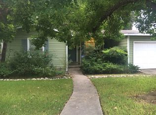 406 Blakeley Dr, San Antonio, TX 78209