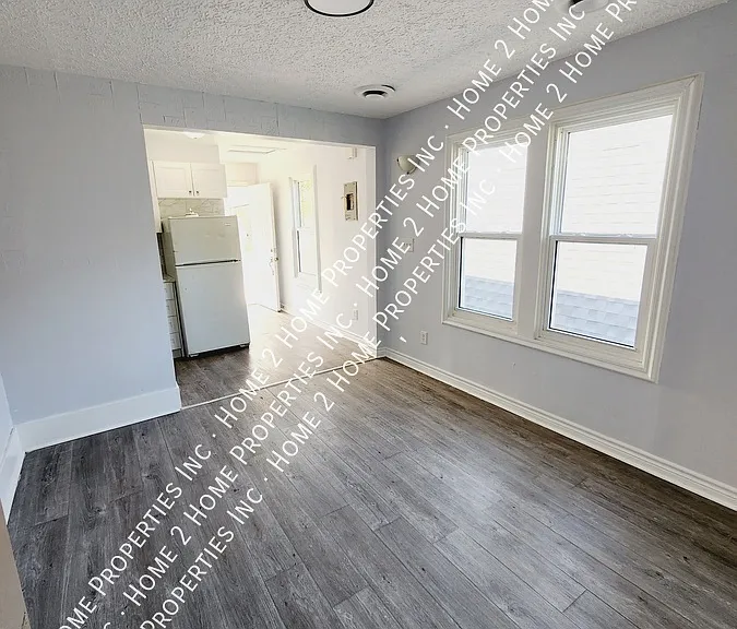 1107 Pierre Ave #3 — Photo 6