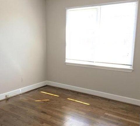4th image of 1201 N Pitt St APT 3B