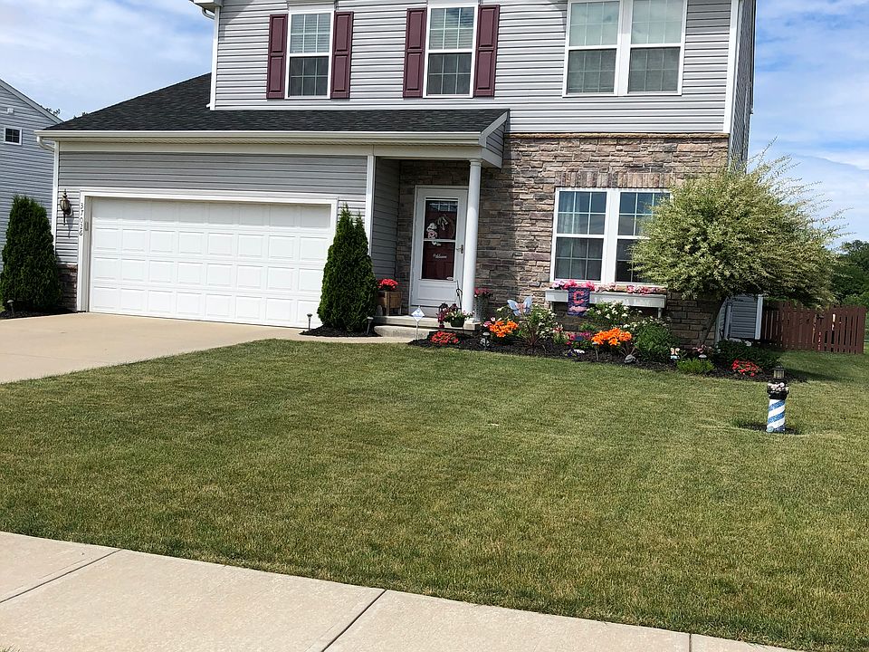 1st image of 37026 Tail Feather Dr
