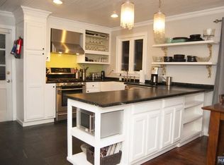 11 Donna Dr, Bloomfield, NJ 07003