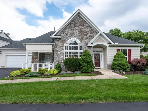 1873 Jeanine Way, Hellertown, PA 18055