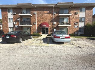 1925 Canal St APT 3D, Blue Island, IL 60406