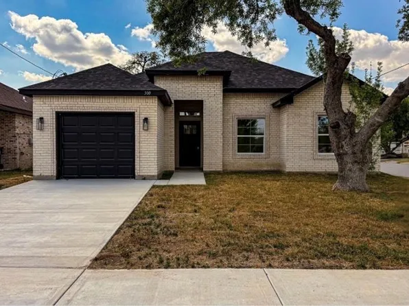300 S East St, La Feria, TX 78559