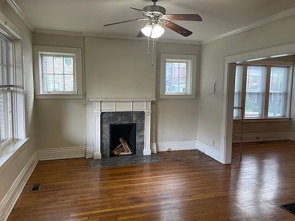 2nd image of 272 Kalmia Ave