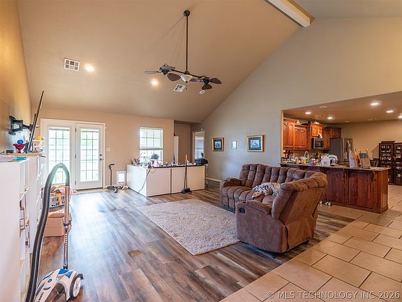 3rd image of 1407 Sweetgum Pl