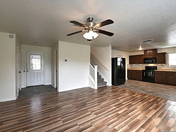 4th image of 626 SCARLET IBIS