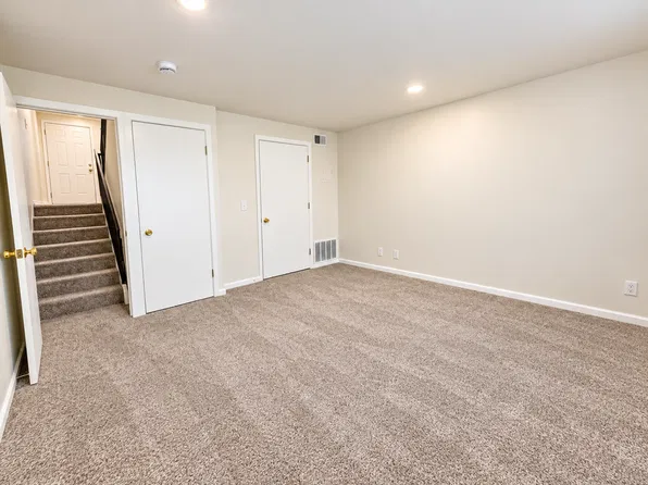 7820 Yates Ave N #1, Minneapolis, MN 55443