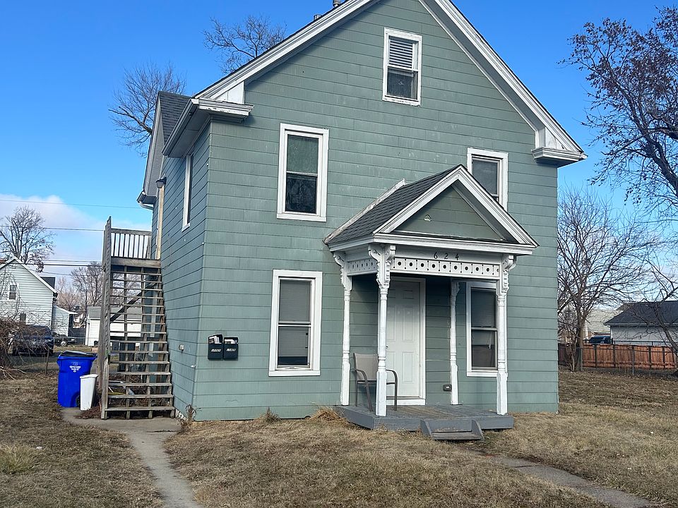 1st image of 624 G Ave NW #Up