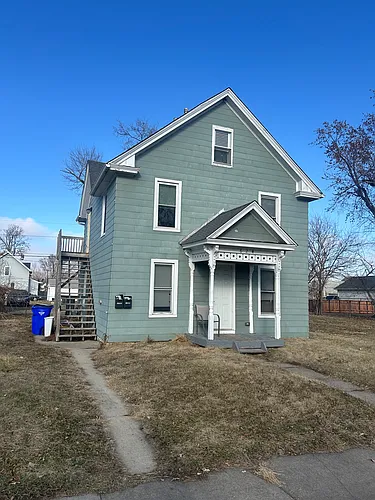 624 G Ave NW #UP Photo 1