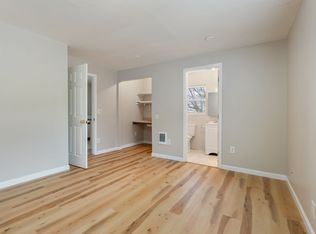 Ainsworth St - Rooms for Rent, Portland, OR 97218
