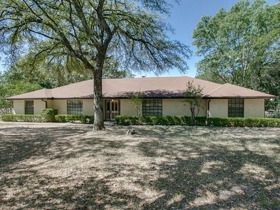 2nd image of 2155 Stickhorse Ln