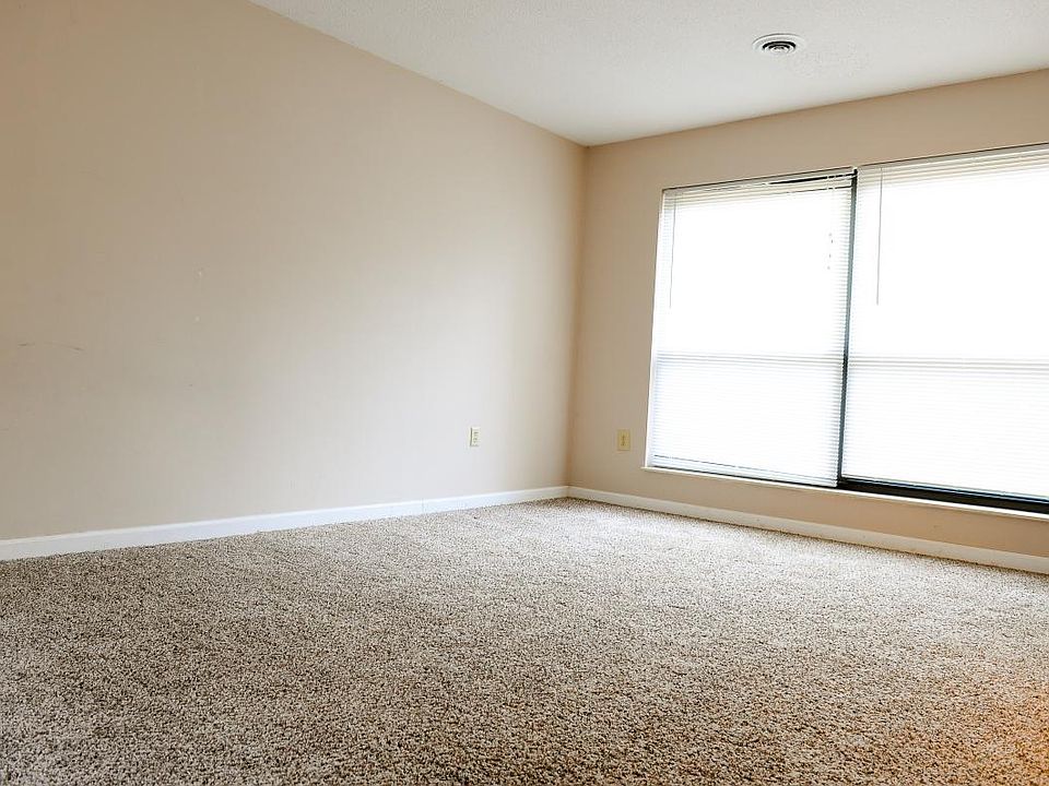 Ground level master bedroom