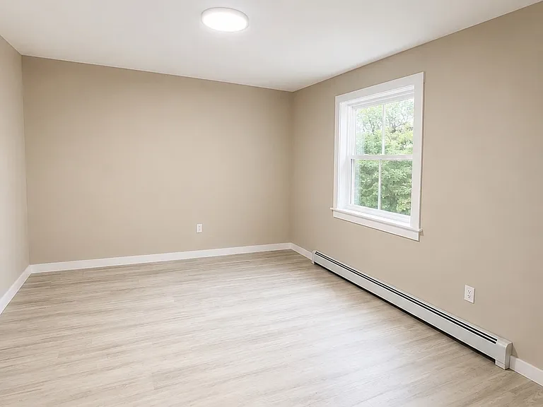 181 Pine St #1 — Photo 13