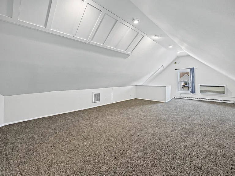 311 Park Ave #2 — Photo 19