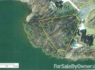 399 Crows Nest Dr, Stokesdale, NC 27357