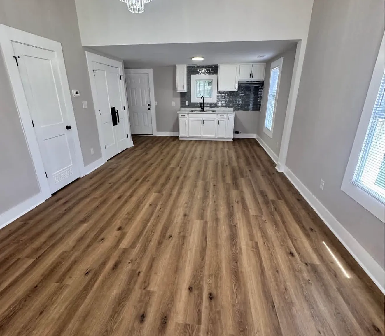 2 bed, 832 sqft, $1,450 — Photo 2