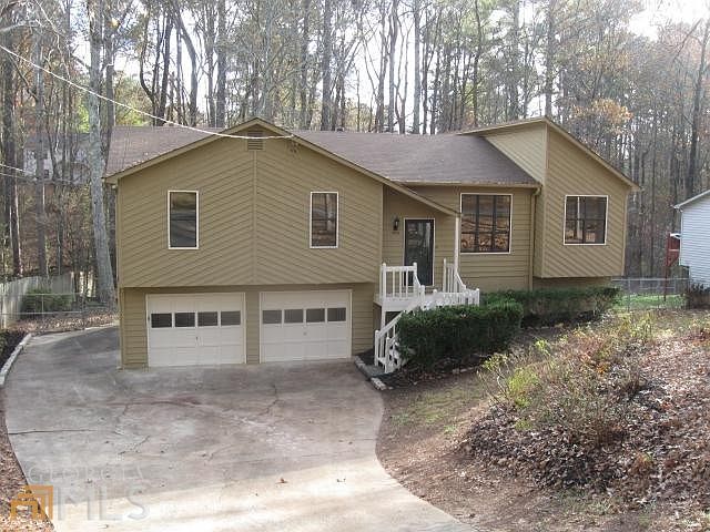 2nd image of 3695 Stonewall Dr NW