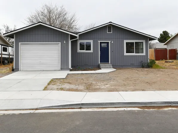 349 Shadow Ln, Fernley, NV 89408