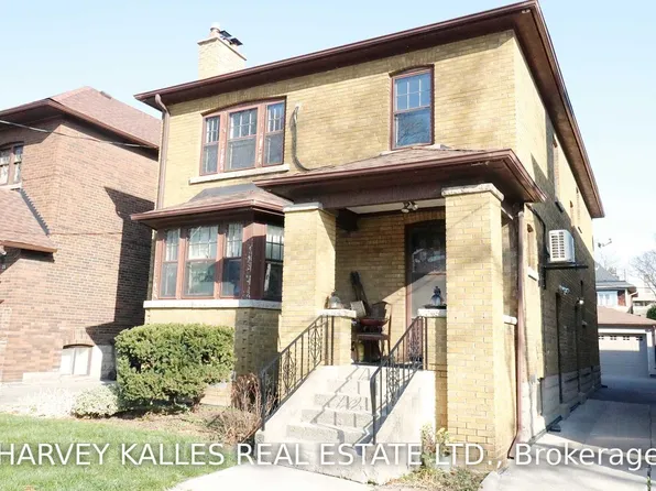 21 Braemar Ave, Toronto, ON M5P 2L1
