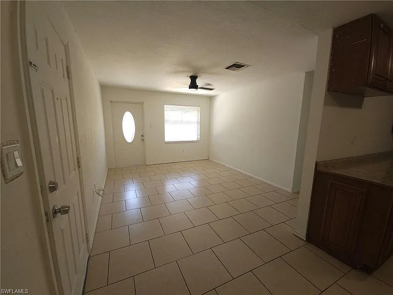 3378 Apache St — Photo 5