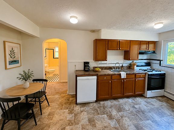 2nd image of 3265 Glendora Ave #5