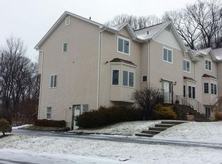 122 Horton Dr, Monsey, NY 10952