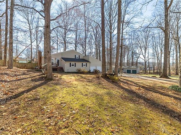 4th image of 7157 Mantlewood Ln