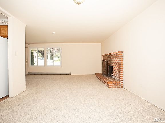 5th image of 23308 50th Ave W
