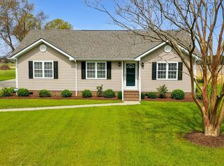 1938 Nixonton Rd, Elizabeth City, NC 27909