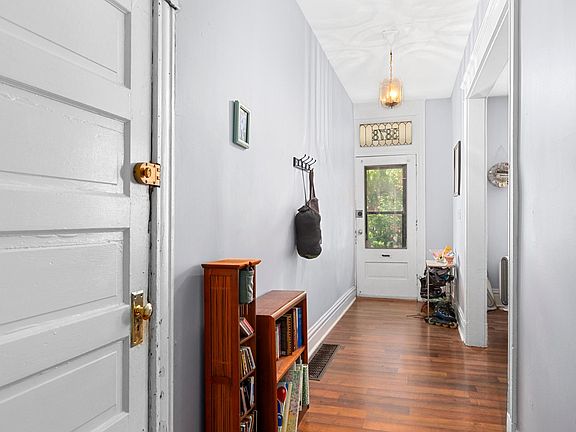 3rd image of 3878 Wyoming St #1