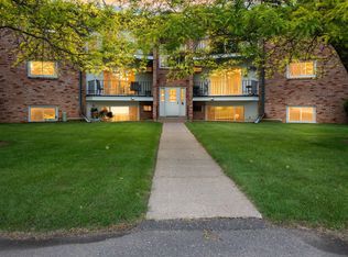 1150 Dellwood St S APT 304, Cambridge, MN 55008