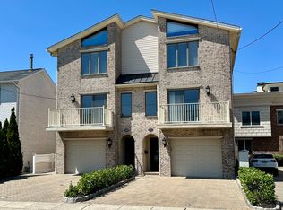 2171 Edwin Ave, Fort Lee, NJ 07024