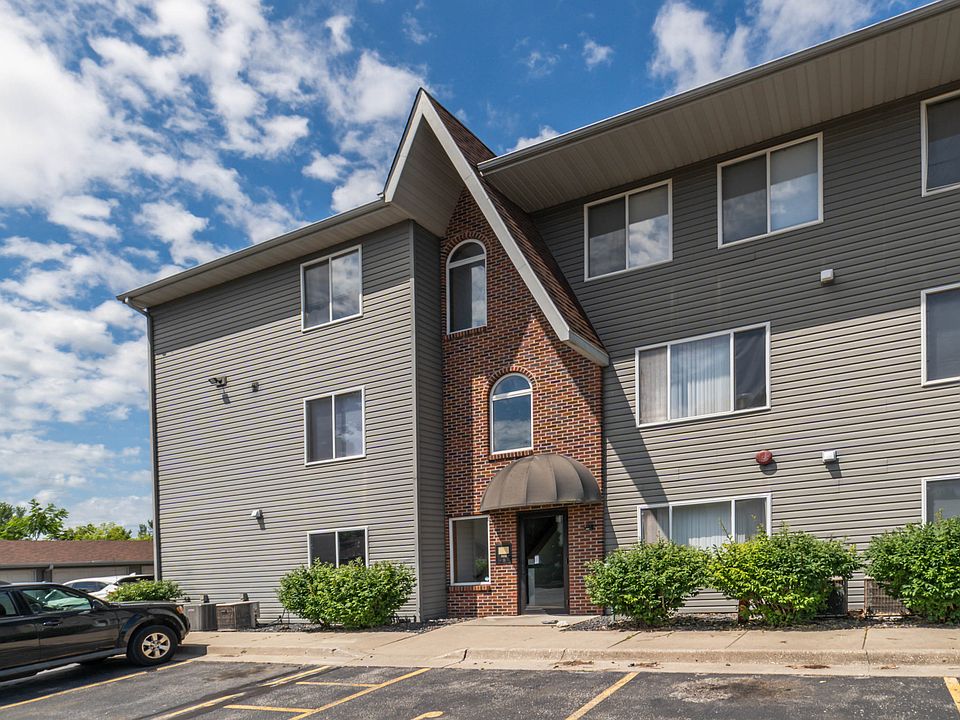1st image of 600 Squaw Creek Dr Unit 225