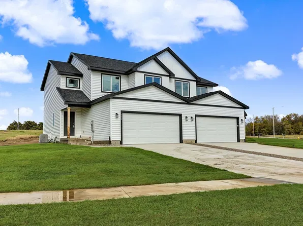 612 Cottonwood Ave, Woodward, IA 50276