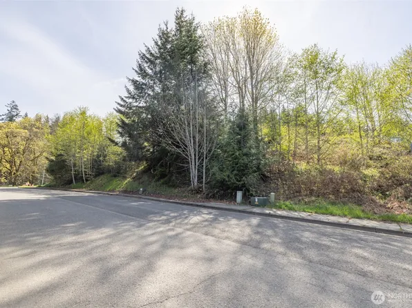 6 Delguzzi Drive, Port Angeles, WA 98362