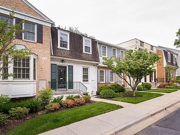 3rd image of 3500 Hamlet Pl #702