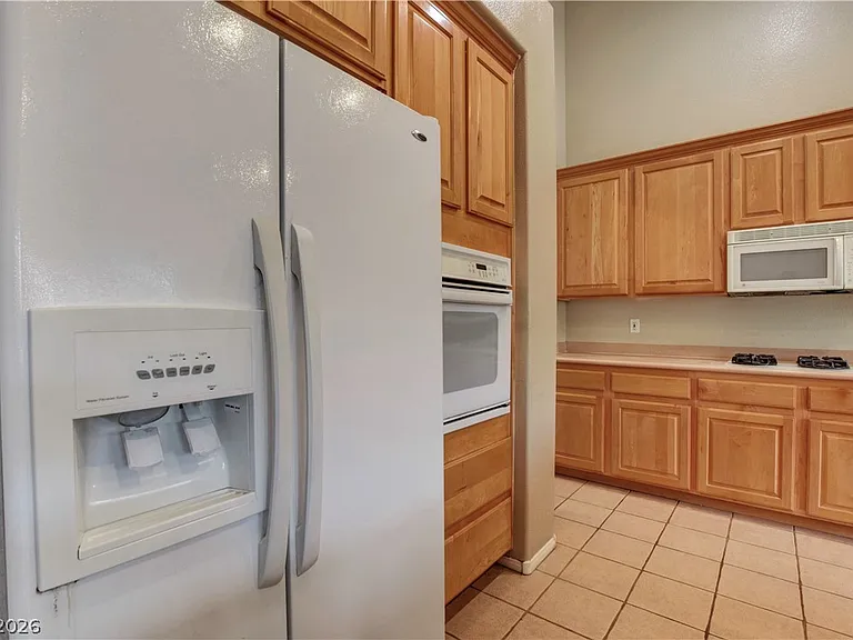 2294 Tedesca Dr — Photo 4