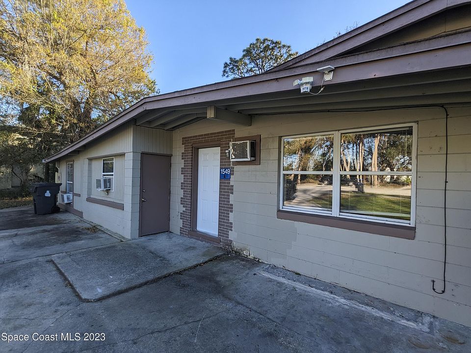 1st image of 1549 Violet Ave #A