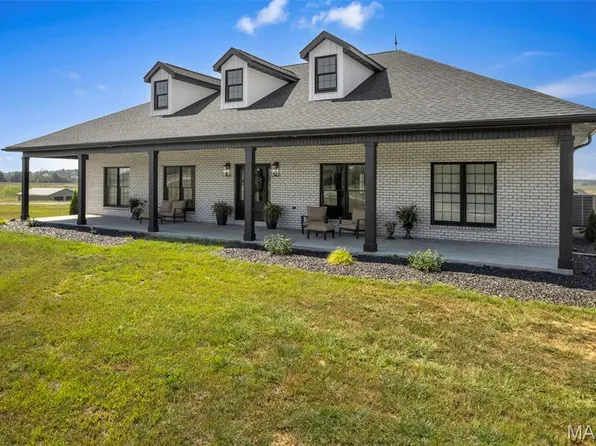 497 County Highway 241, Benton, MO 63736