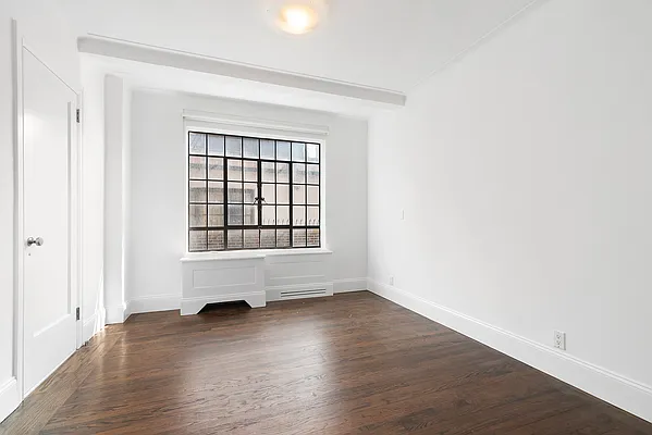 Sold by Compass | media 8