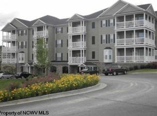 2613 Suncrest Vlg, Morgantown, WV 26505
