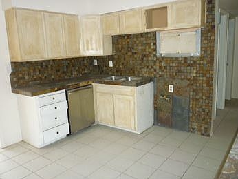 3rd image of 4823 S 37th Dr
