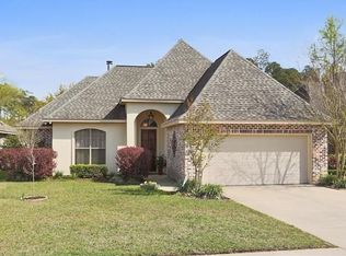 2357 Cours Carson St, Mandeville, LA 70448