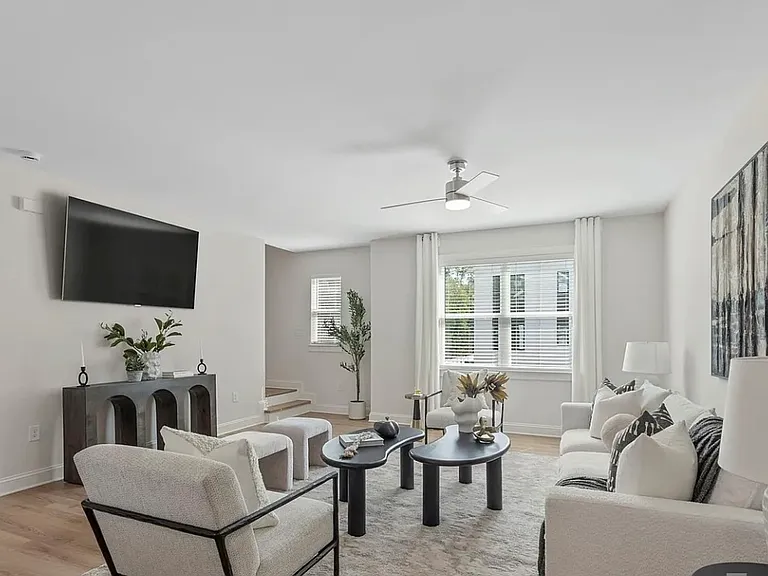 1104 Wonder Way — Photo 10